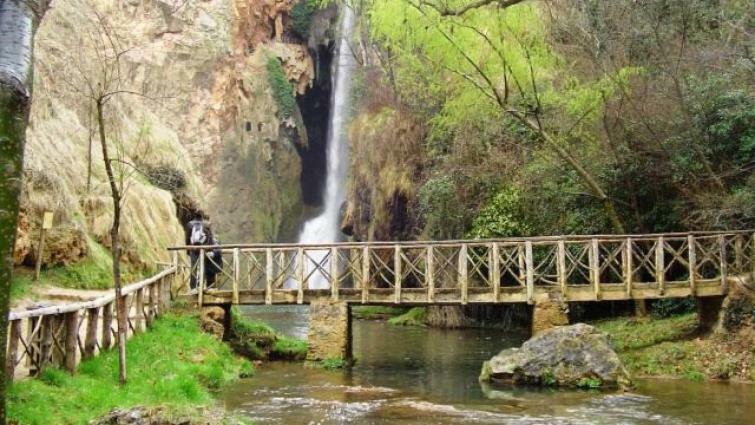 Apartamento Rural La Cascada De Calmarza Eksteriør bilde